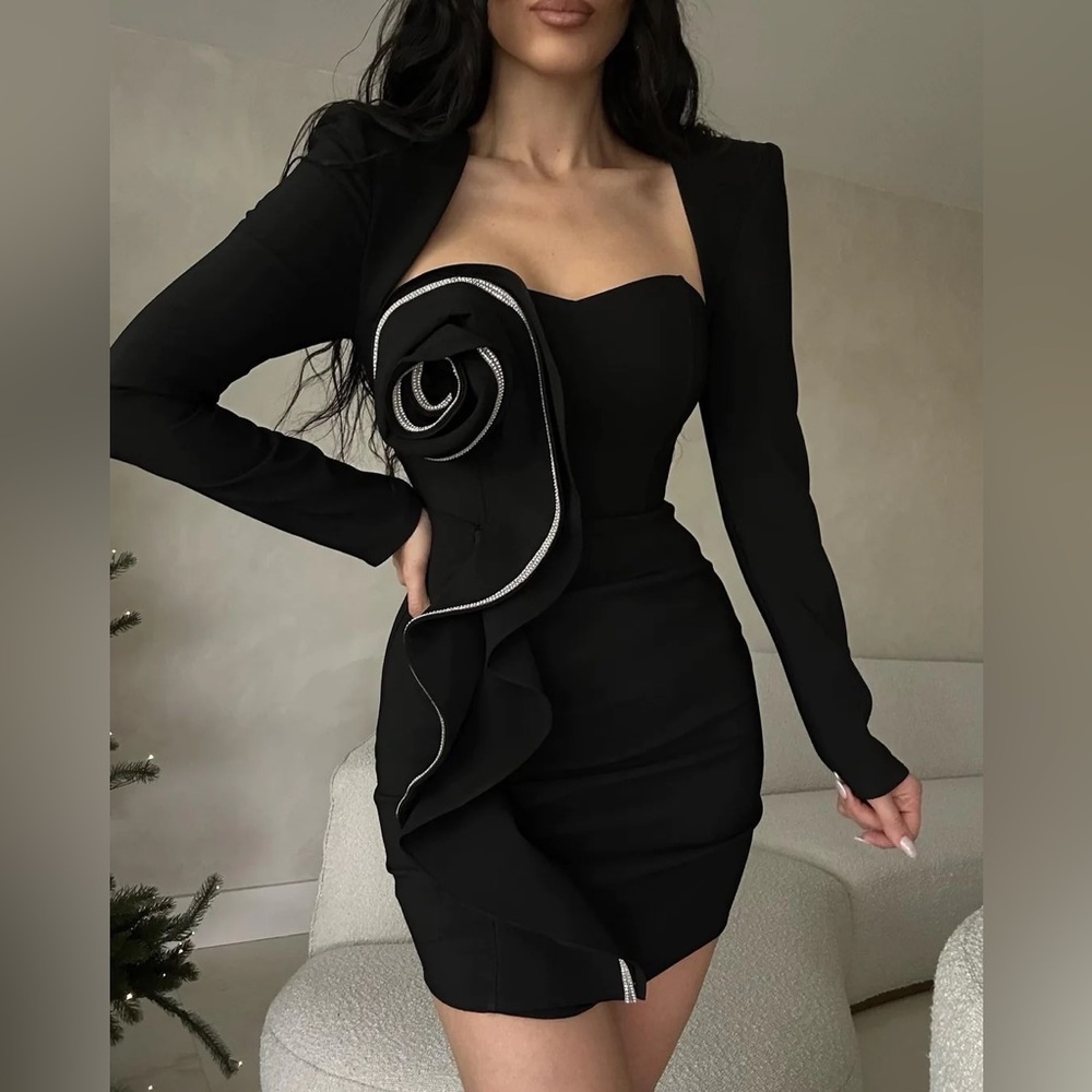 Black rose’ corset dress